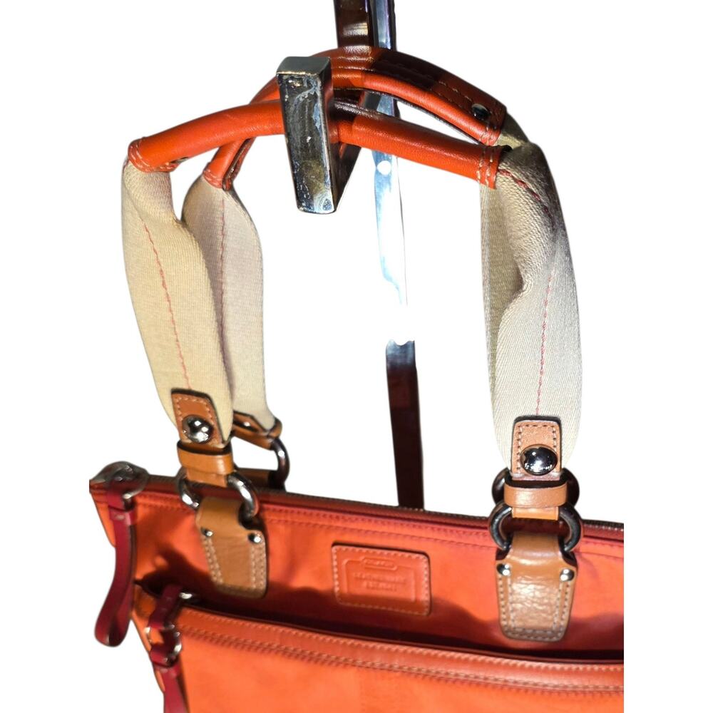 EUC Vintage Y2K Coach Hamptons Orange Satin Nylon Tote Bag Leather Trim Shoulder - Picture 2 of 9